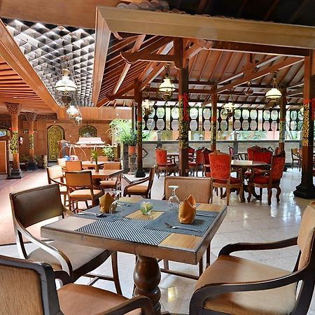Zen Rooms Jogja Cendrawasih Pakualaman ภายนอก รูปภาพ